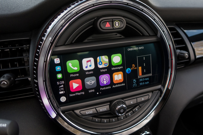 Wireless Mini CIC NBT EVO SYSTEM BMW Carplay Android Auto wireless Interface 1