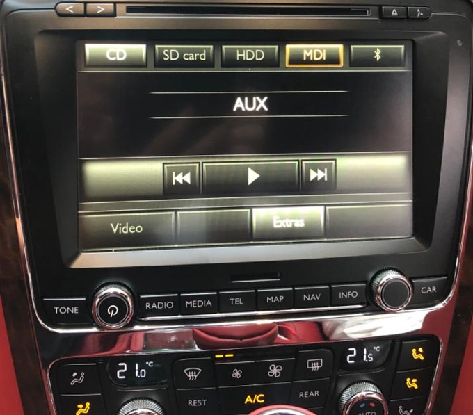 Wireless 5.8G Android Auto Carplay 12V For Bentley Continental GT RNS810 VOLKSWAGEN 0